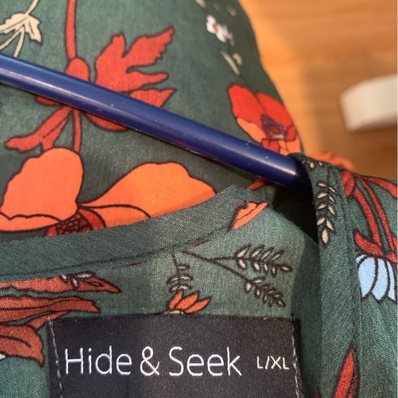 Hide & Seek dress, size L/XL, fits closer to large but is very forgiving. - Picture 5 of 6